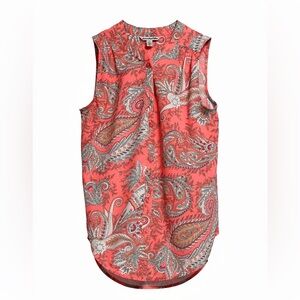 American Eagle Paisley Sleeveless Button Up Top